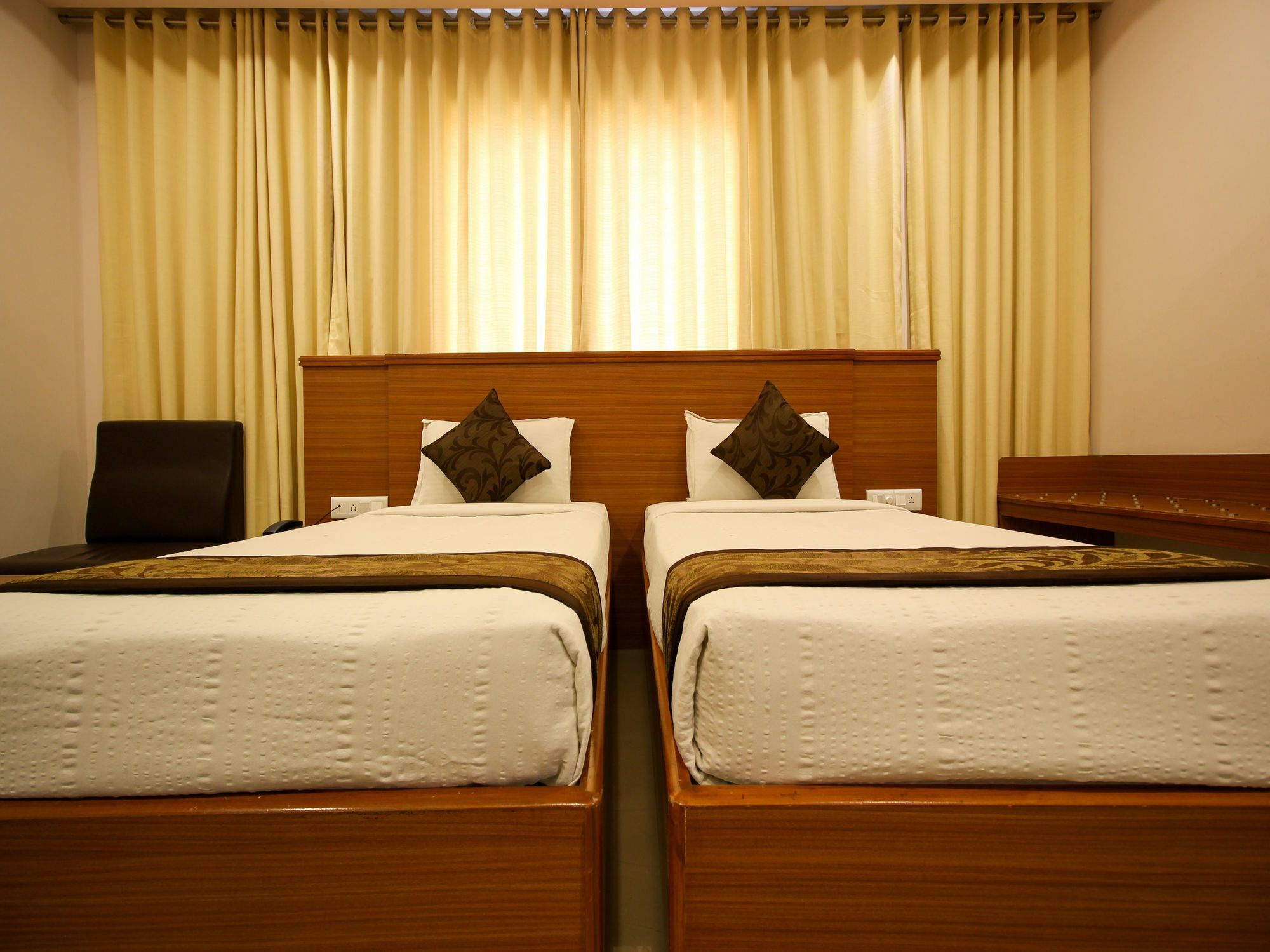 Oyo 6960 Kengeri Hotel Bangalore Exterior photo